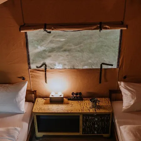 Sioglamping In Siocamping キャンプ場 *