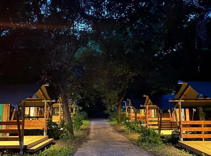 Campsite Sioglamping In Siocamping *
